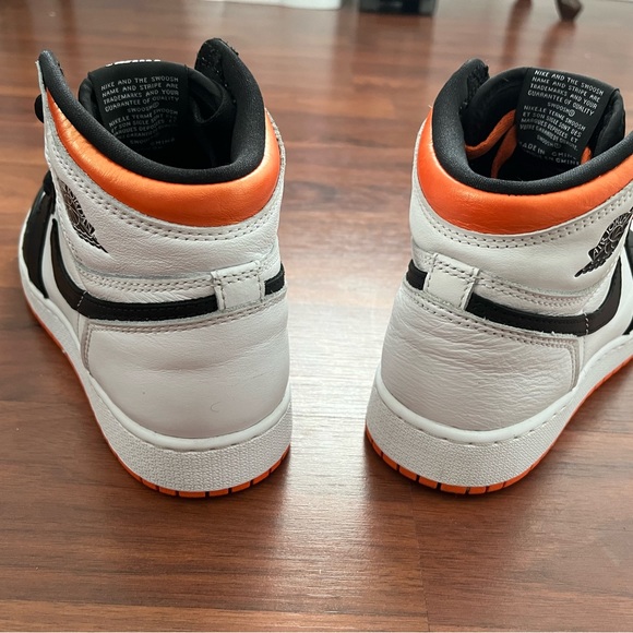 air jordan 1 retro high og gs electro orange - Picture 6 of 6